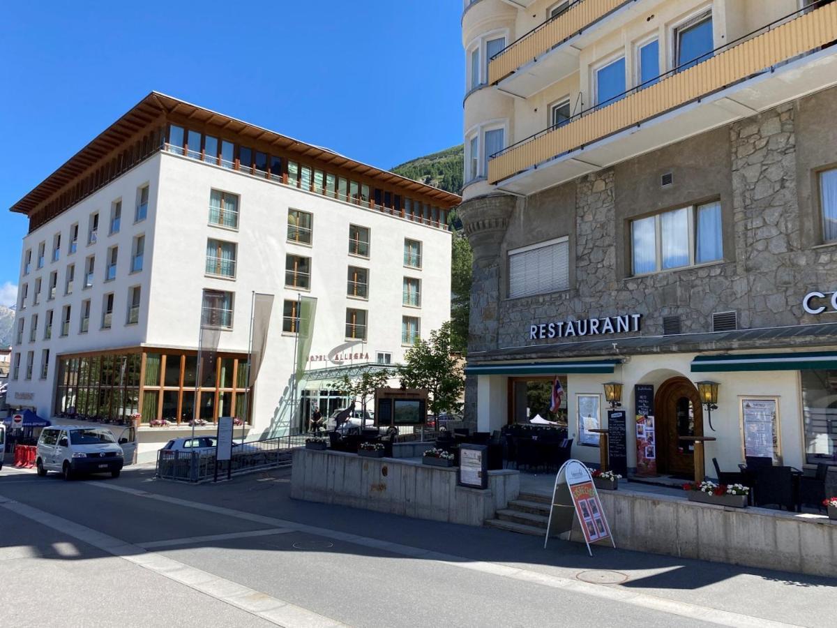 Alpenstil - 60M2 Dachstockwohnung Mit Garage - Bm186 Pontresina Extérieur photo